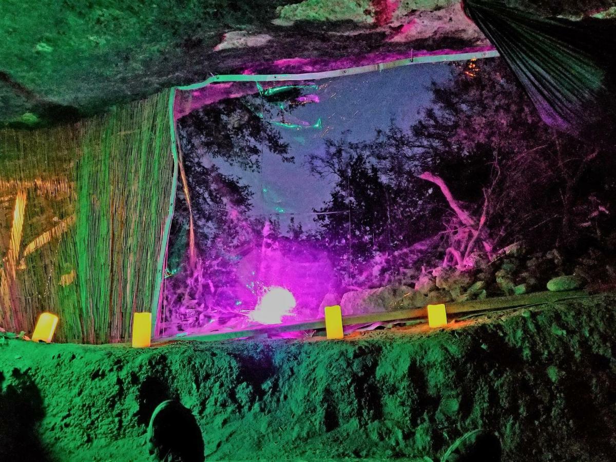Отель Cave, Yurt, Bubble And Other Glamping Adventures Седона Экстерьер фото