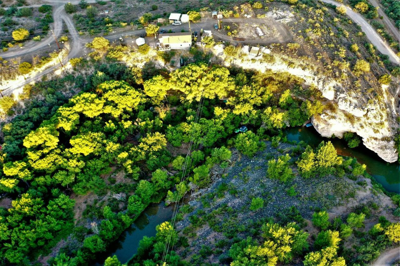 Отель Cave, Yurt, Bubble And Other Glamping Adventures Седона Экстерьер фото